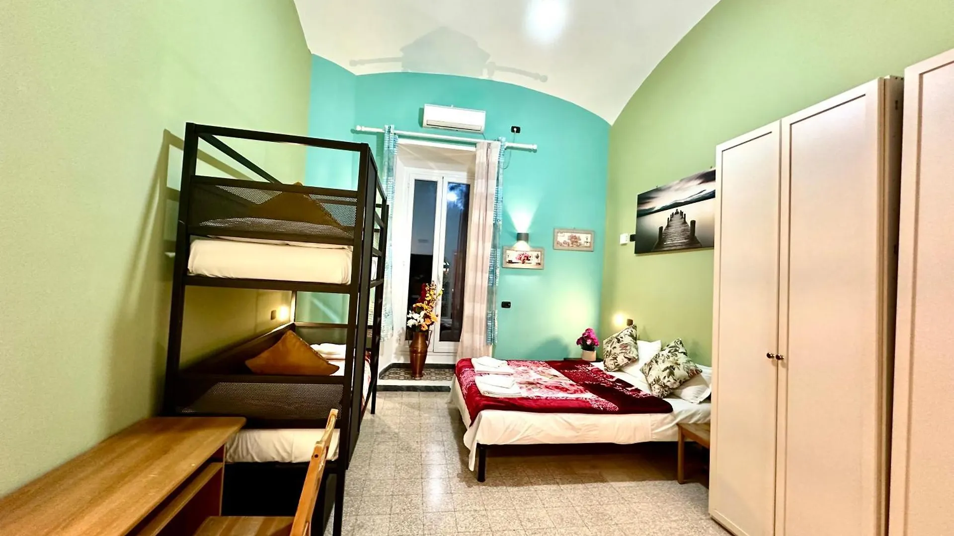 B&B Vittorio Suite Rome Centre 0*,  Italy
