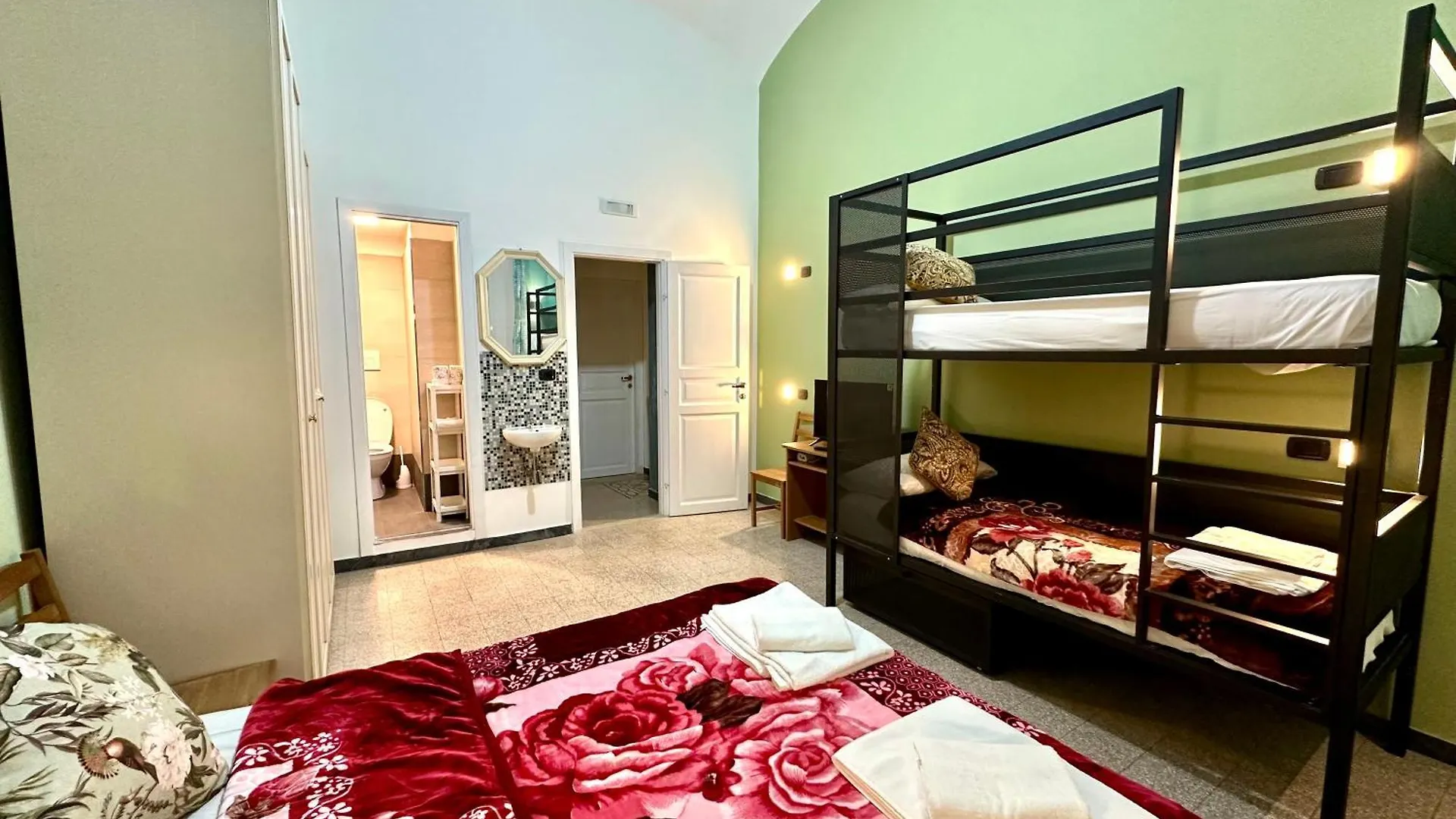 B&B Vittorio Suite Rome Centre 0*,  Italy