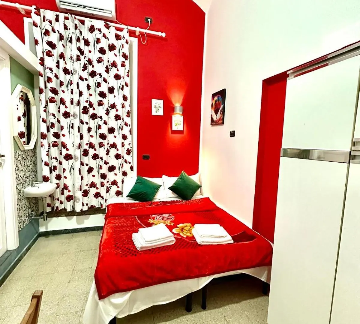 B&B Vittorio Suite Rome Centre Bed & Breakfast