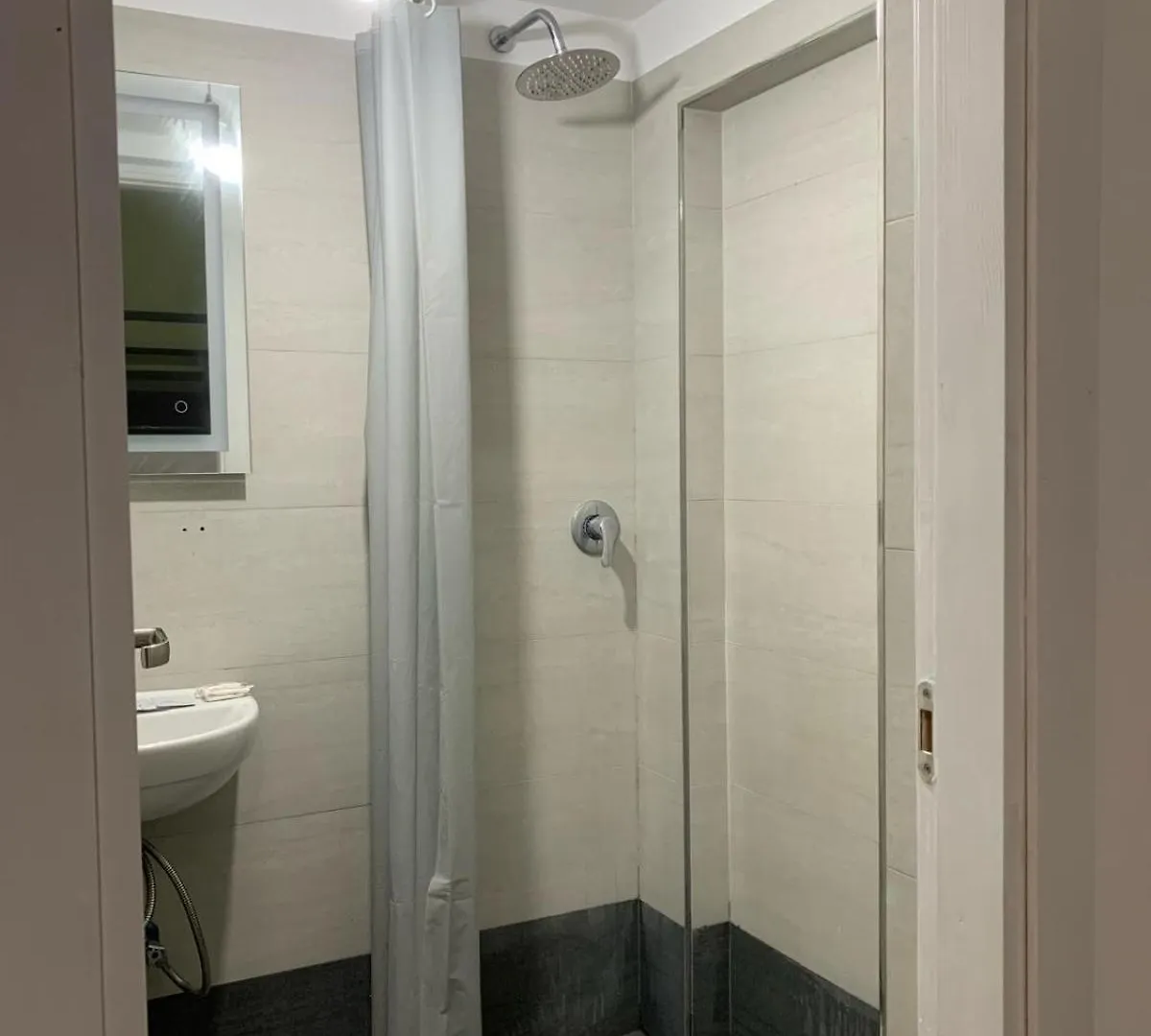 B&B Vittorio Suite Rome Centre Bed & Breakfast